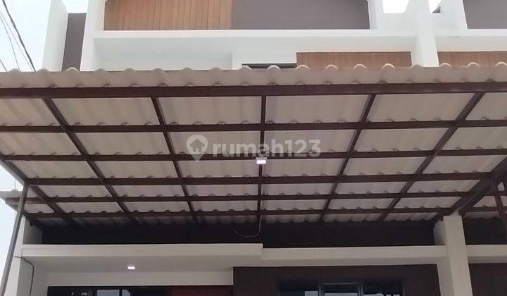 Rumah Minimalis cocok untuk Millenial dekat Kotawisata 2