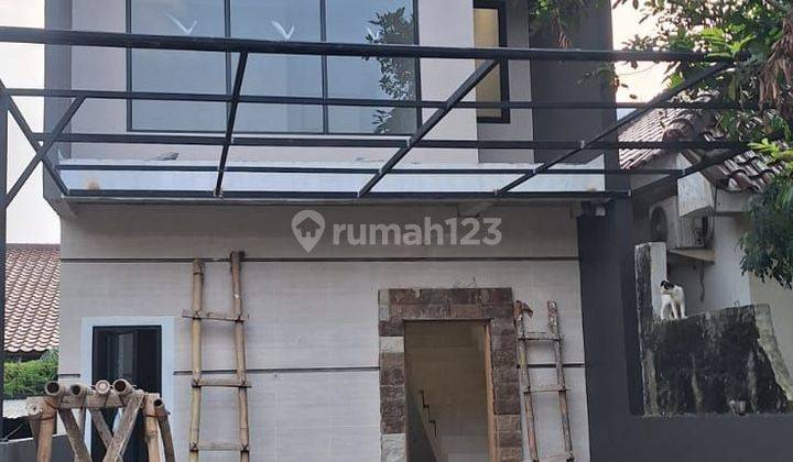 Rumah 2 Lantai di Jalan ratna SHM Baru Tanah Luas Dekat Tol Bagus 1