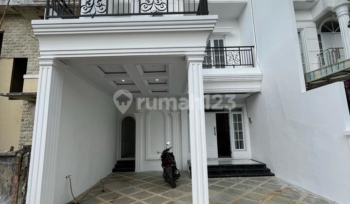 Rumah Bagus Di Jl. Mini I, Bambu Apus, Cipayung, Shm Tanah Luas. 