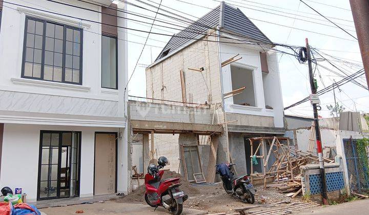 Rumah Semi Furnished Baru Dipinggir Jalan Raya Parpostel Jatiasih 2