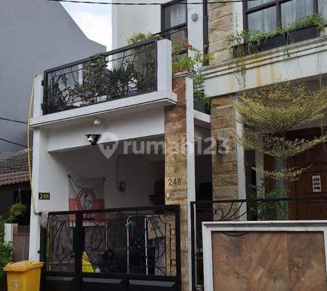 Rumah Cantik Lokasi Strategis Belakang Living Plaza Cinere 2