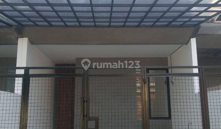 Rumah Minimalis Modern Siap Huni 6 Menit Ke Toll Krukut Di Cinere 2