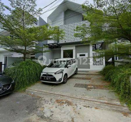 Rumah Siap Huni Dalam Town House Pondok Bambu Dekat Tol Becakayu 1