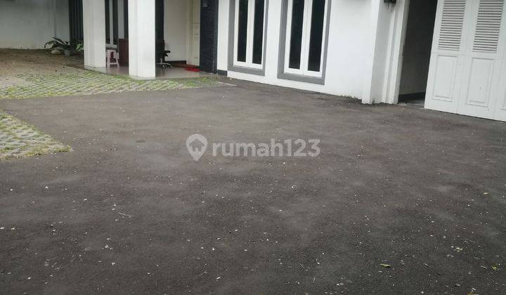 Rumah Terawat dan Kokoh 1 LT Dikawasan Premium Kemang 10 Menit Ke Scbd Sudirman 2