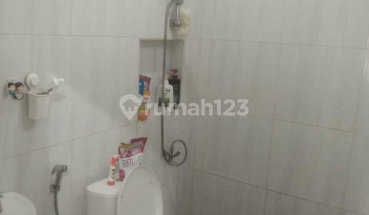 House in Cinere Cluster, Limo Near SMA Negeri 6 Depok and Limo Toll Road 2