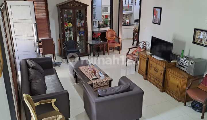 Rumah Sewa Full Furnished Dalam Cluster Besar di Fatmawati Selangkah ke One Belpark dan MRT Fatmawati 2