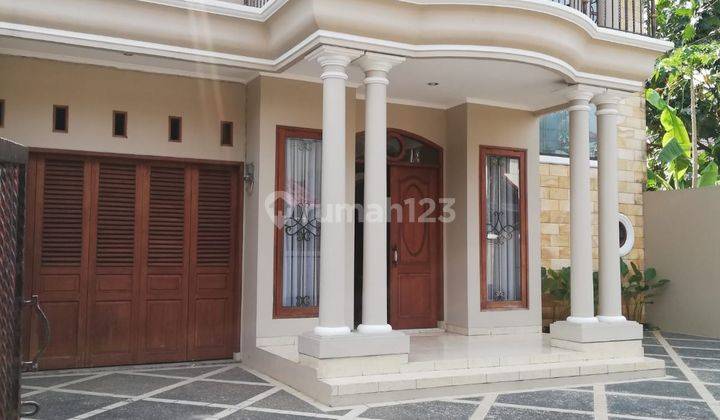 Rumah Cantik Sudah Renovasi Full Furnished Dalam Komplek Di Gandul, Cinere 2 Menit Ke Toll Brigif 1