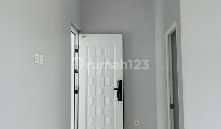 House With Swimming Pool In Cinere Affordable Price In Complex Near Educational Center and Krukut and Limo Toll Complex 2