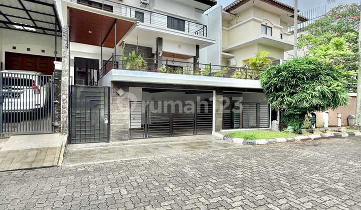 Well-Maintained House in Cinere Mas Villa Complex Close to MRT Lebak Bulus and Belleveu Mall 2