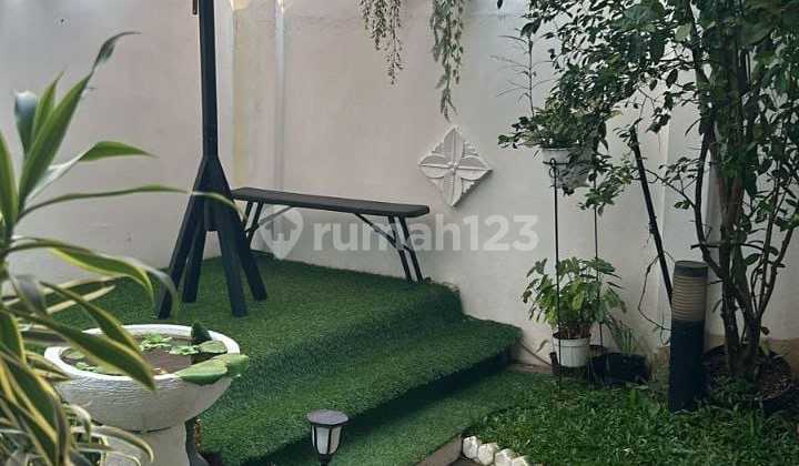 House for Rent in Cinere Complex Near Brigif Toll and Fresh Market House for Rent in Cinere Complex Near Brigif Toll and Fresh Market