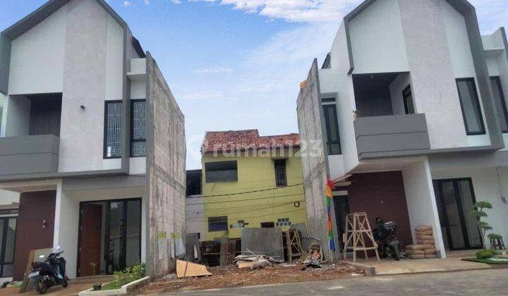 Rumah di Lubang Buaya Cipayung Jakarta Timur 11