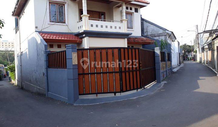 Rumah Tinggal Hoek Ciracas Cibubur Jakarta Timur 1