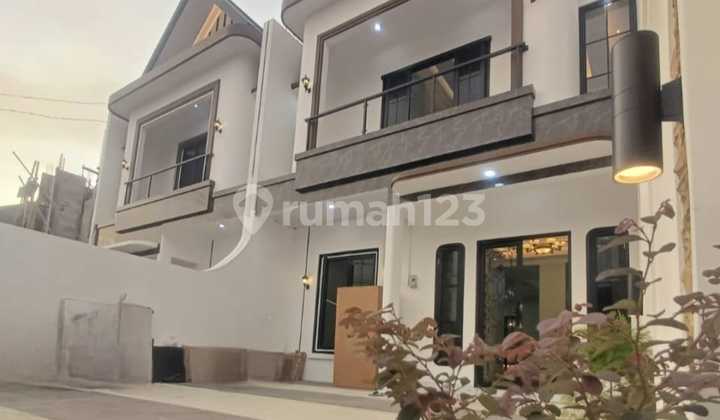 New House Ready to Occupy Jagakarsa South Jakarta New House Ready to Occupy Jagakarsa South Jakarta