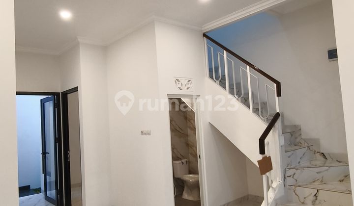 Rumah Classic Modernt Ciracas Jakarta Timur Rumah Classic Modernt Ciracas Jakarta Timur