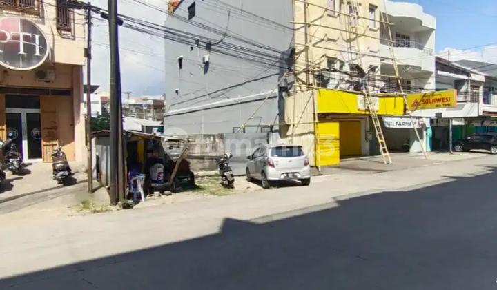 DISEWAKAN LAHAN LUAS 1000 M2 DI PUSAT KOTA MAKASSAR. DEKAT KAREBOSI DISEWAKAN LAHAN LUAS 1000 M2 DI PUSAT KOTA MAKASSAR. DEKAT KAREBOSI