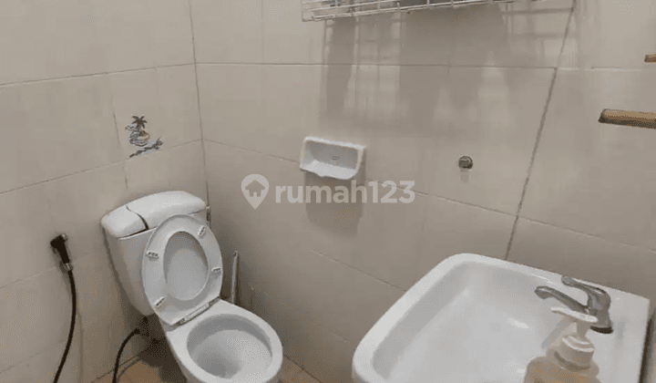 Rumah Cantik Siap Huni 2 Lantai Taman Toraja Tanjung Bunga 4 Kamar 8