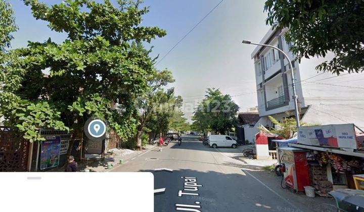 Kavling Rumah Tua Jalan Tupai Makassar. Strategis Tengah Kota. Luas 135. 11,6 X 11,7 . Shm. 1