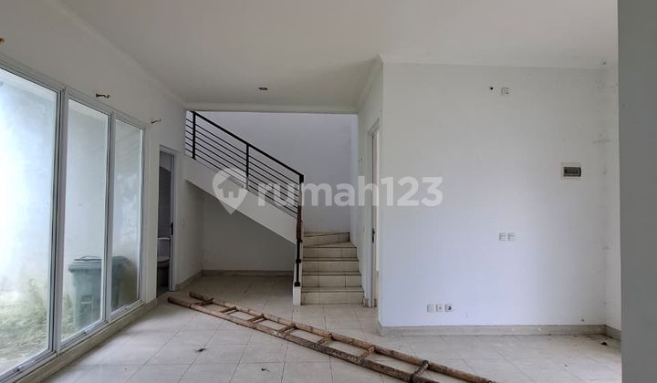 TERMURAH ROYAL SPRING MAKASSAR. 2 LANTAI. LUAS 8x18. KAMAR 3  2