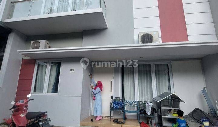 Rumah Royal Spring Hertasning. Luas 8x15. 5 Kamar Tidur. 2,5 Lantai Kondisi Siap Huni 2