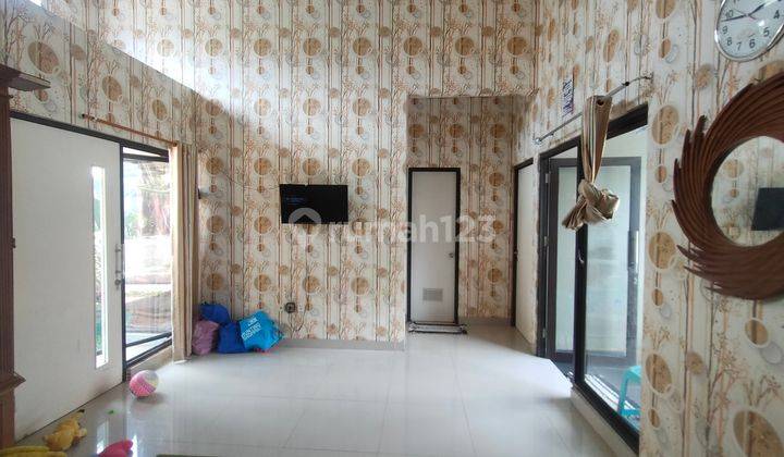 MINIMALIS MODERN SEMI FURNISHED CLUSTER NANGKA VALLEY SAWANGAN 