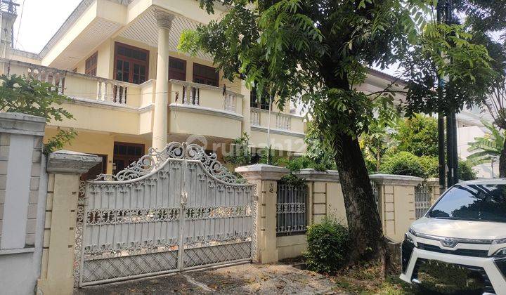 RUMAH DIJUAL DI BAWAH PASAR DI PANGLIMA POLIM PINGGIR JALAN  10