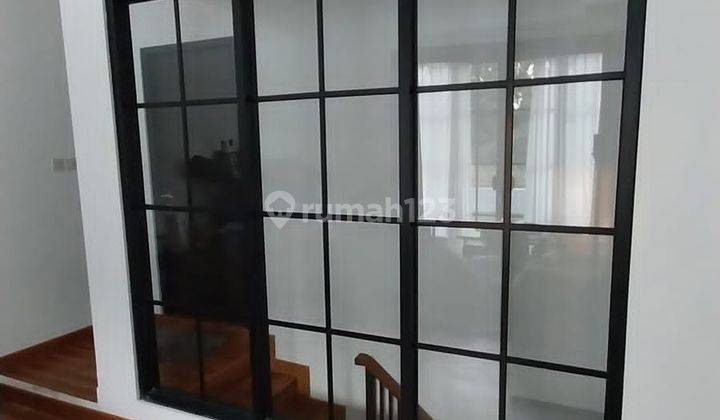 RUMAH DIJUAL DI VETERAN BINTARO FULLY FURNISHED DALAM CLUSTER  3