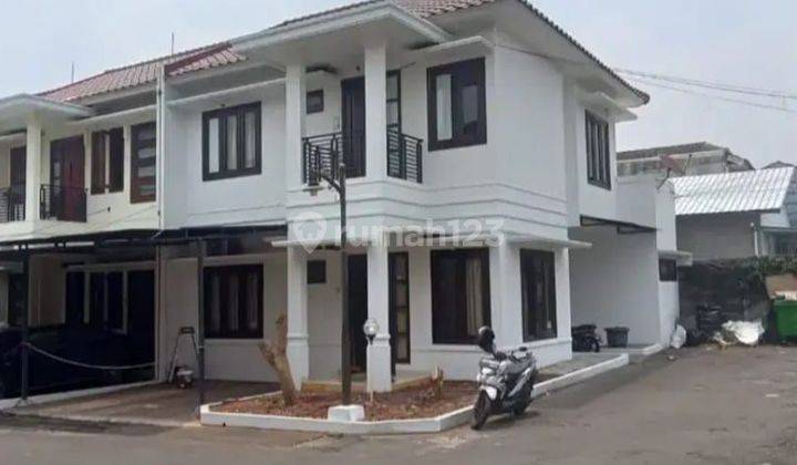 RUMAH 2 LANTAI SIAP HUNI DALAM CLUSTER DI RAGUNAN PASAR MINGGU  1