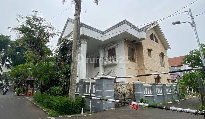 Rumah Mewah Dalam Cluster Di Pejaten Jakarta Selatan  2