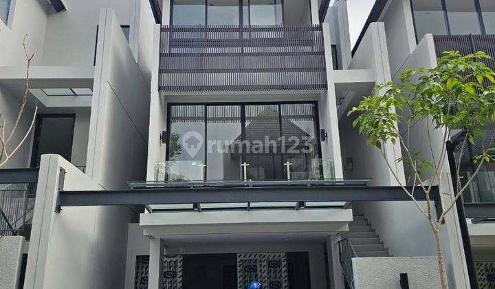 Rumah Mewah Brand New Quantum Serenia Hills Lebak Bulus Dekat Mrt 1