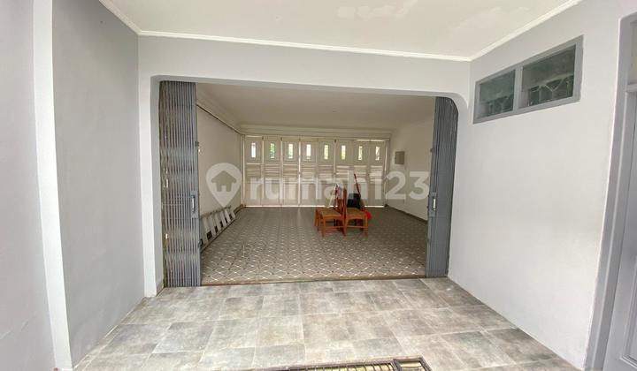 House for Sale in Pejaten, South Jakarta 2