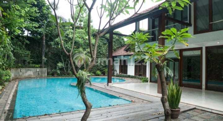 Dijual Cepat Murah Rumah Mewah di Kemang Jakarta Selatan Dijual Cepat Murah Rumah Mewah di Kemang Jakarta Selatan