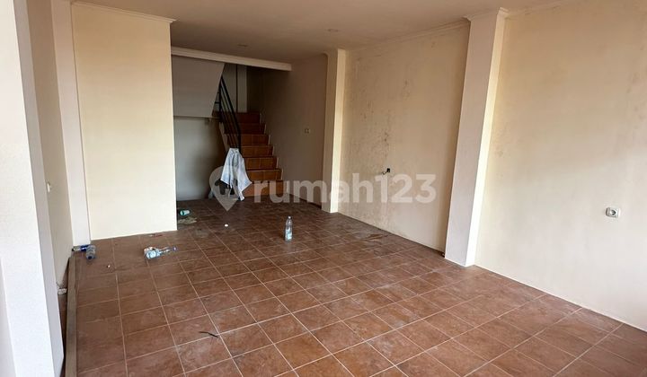 Affordable Shop House for Sale in Mampang Raya, Close to Tb Simatupang 2
