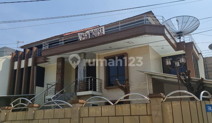 RUMAH DIJUAL DI GREEN GARDEN POSISI HOOK JAKARTA BARAT