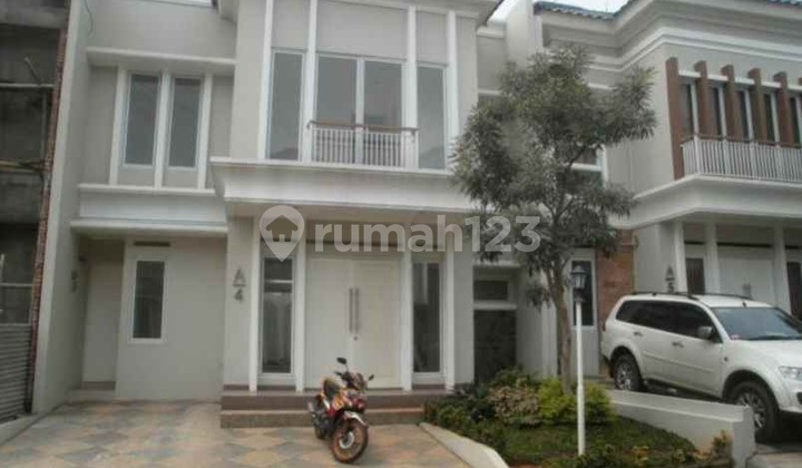 RUMAH MEWAH PRIVATE POOL DALAM CLUSTER DI PONDOK LABU RUMAH MEWAH PRIVATE POOL DALAM CLUSTER DI PONDOK LABU