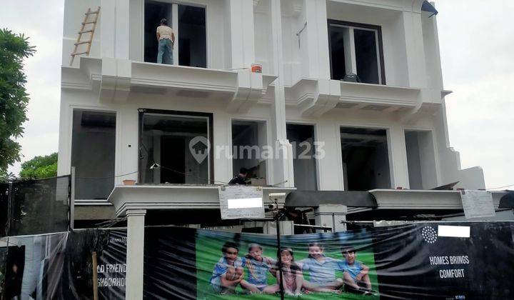 Rumah Mewah Brand New Zurina Di Green Andara Residence Dekat Tol 2