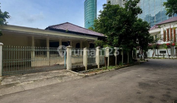 Dijual Cepat Murah Rumah Tua Area Prime Kuningan Jakarta Selatan