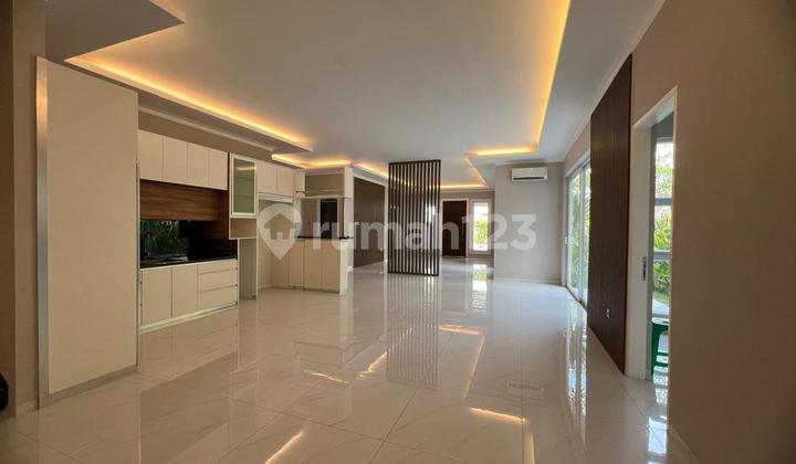 Luxury House for Sale in Villa Delima, Karang Tengah, Lebak Bulus 2