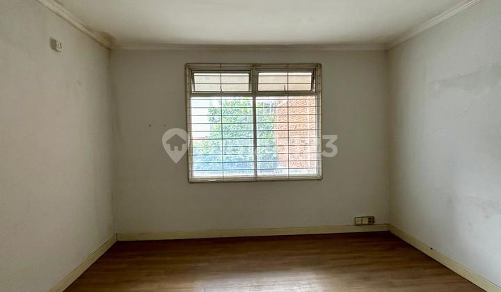 Shop House For Sale Cheap Strategic Location Busy In Front Of Cinere Mall 2