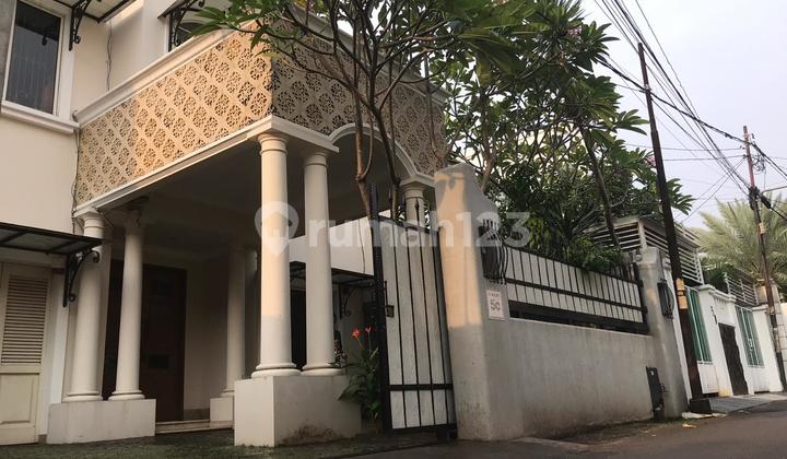 RUMAH MEWAH PRIVATE POOL SIAP HUNI DI AMPERA JAKARTA SELATAN RUMAH MEWAH PRIVATE POOL SIAP HUNI DI AMPERA JAKARTA SELATAN