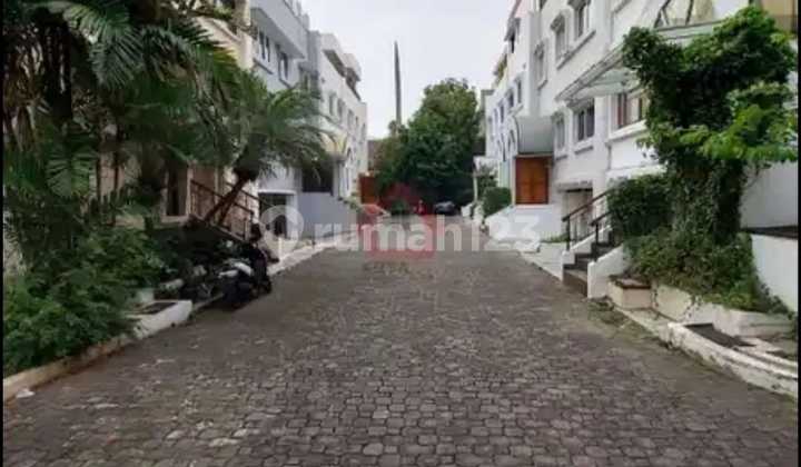 Cheap Land in Luxury Cluster in Cipete with Pool Facilities