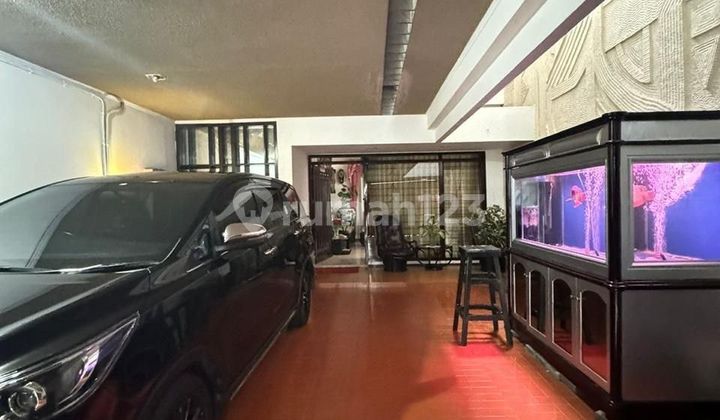 Harga Turun - Rumah Usaha Multifungsi di Jalan Sidodadi, Surabaya Utara 2