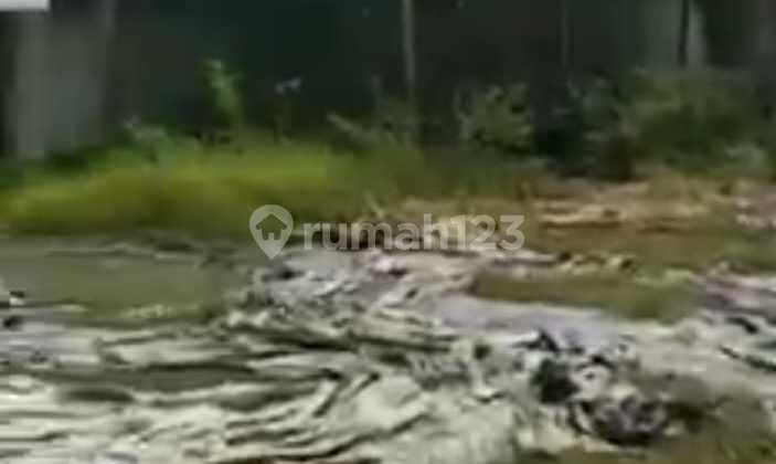 Jual Cepat - Tanah + Bangunan Strategis di Raya Bagusan, Mojokerto