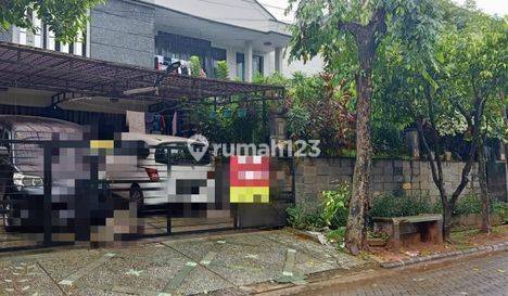 Rumah Luas di Kemang Pratama 2 Kota Bekasi

 1