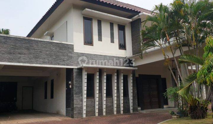 Rumah Luas di Kemang Pratama Regency Bekasi 
 1