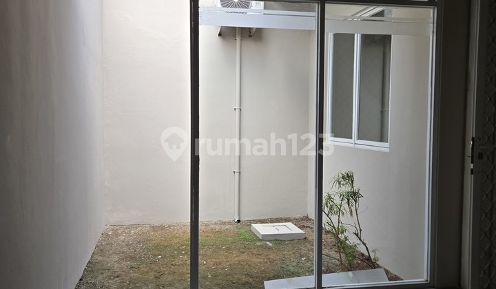Rumah Rapi Siap Huni di Cluster Maple Summarecon Bekasi 2