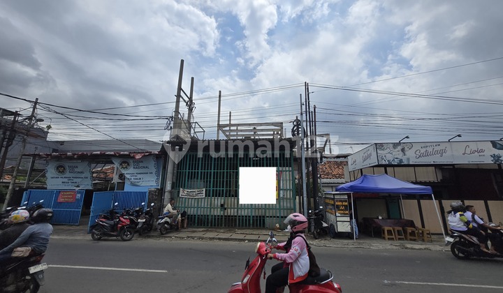 Tanah dan Bangunan Dijual Murah Lokasi Strategis