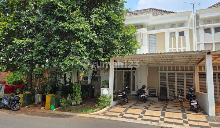 Rumah 3 Lantai di Cluster Vernonia Summarecon Bekasi Full Furnished Siap Huni, Sangat Rapi  1