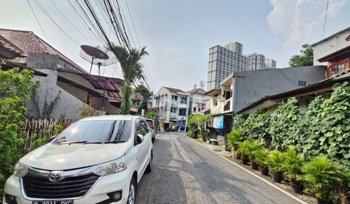 Rumah Hitung Tanah di Menteng Jakarta Pusat 2