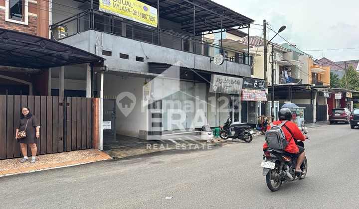 Main House at Villa Galaxy Bekasi 2