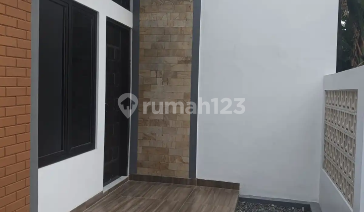 Rumah Siap Huni Di Barata Harapan Jaya Bekasi 2